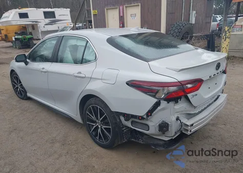 2023 Toyota Camry Se Awd z USA, uszkodzony, nr VIN 4T1G11BK2PU103919